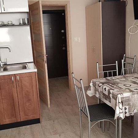 Апартамент За Гости Ива Ruse Extérieur photo