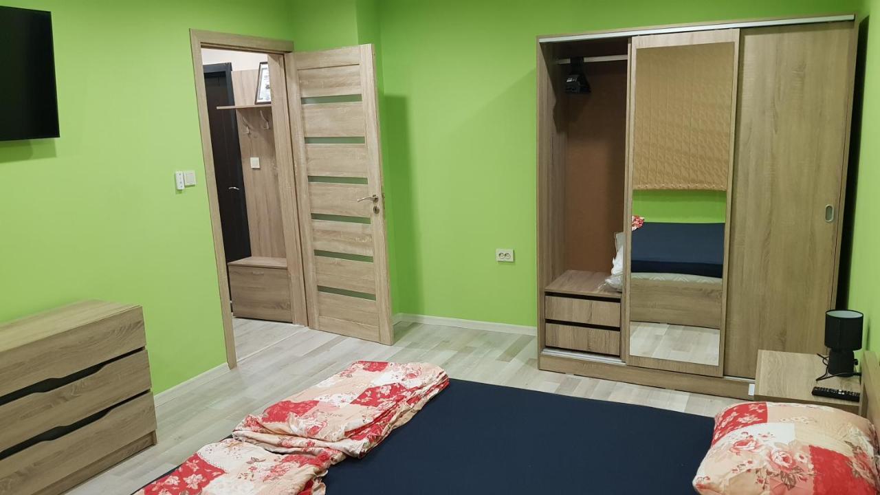 Апартамент За Гости Ива Ruse Extérieur photo